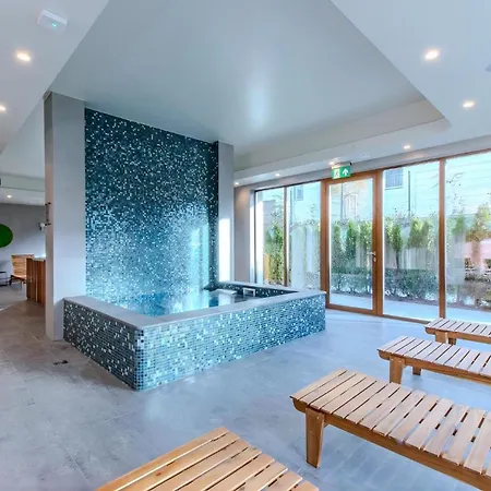 24 - Zakopianski - Sauna & Jacuzzi & Plac Zabaw & Silownia アパート ザコパネ